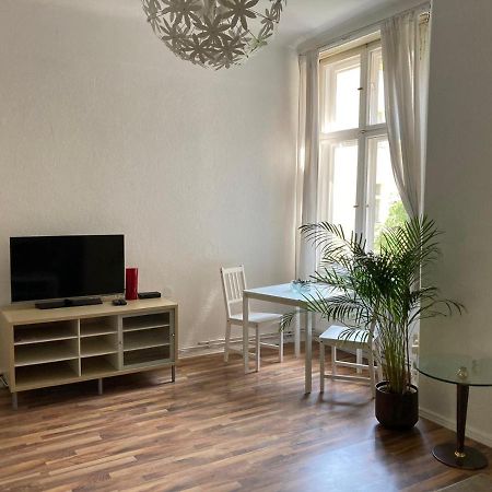 Ferienwohnung Am Schlosspark Charlottenburg Berlim Exterior foto